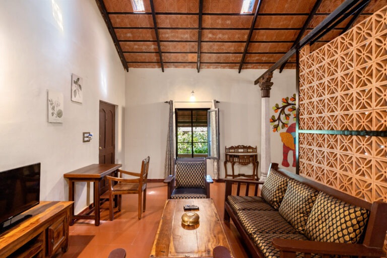 GrandCottage1